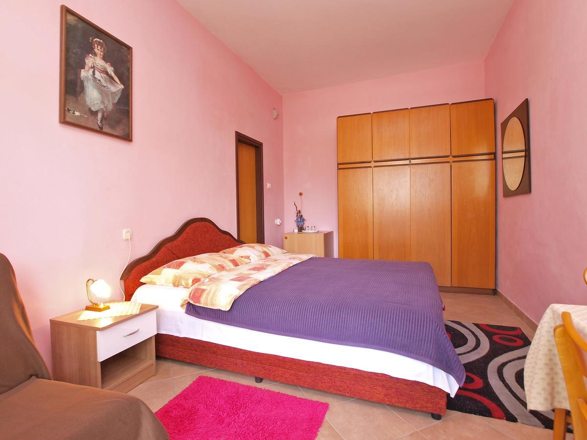 Apartments Ana Rovinj Extérieur photo